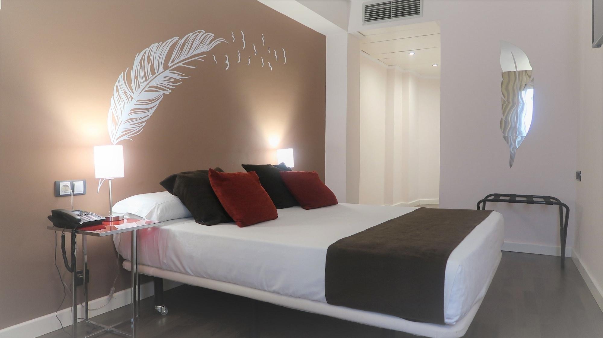 Hotel Teruel Plaza Екстериор снимка