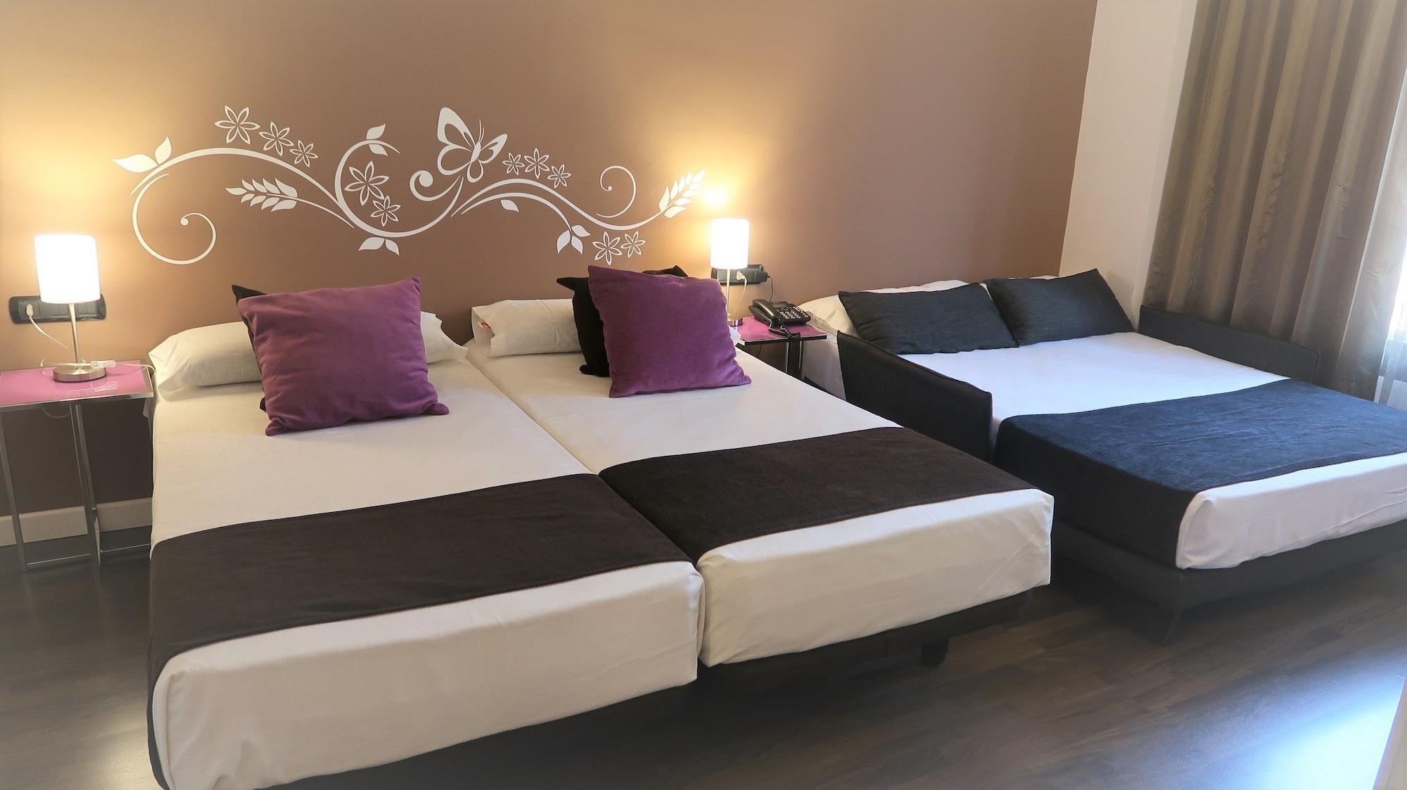 Hotel Teruel Plaza Екстериор снимка