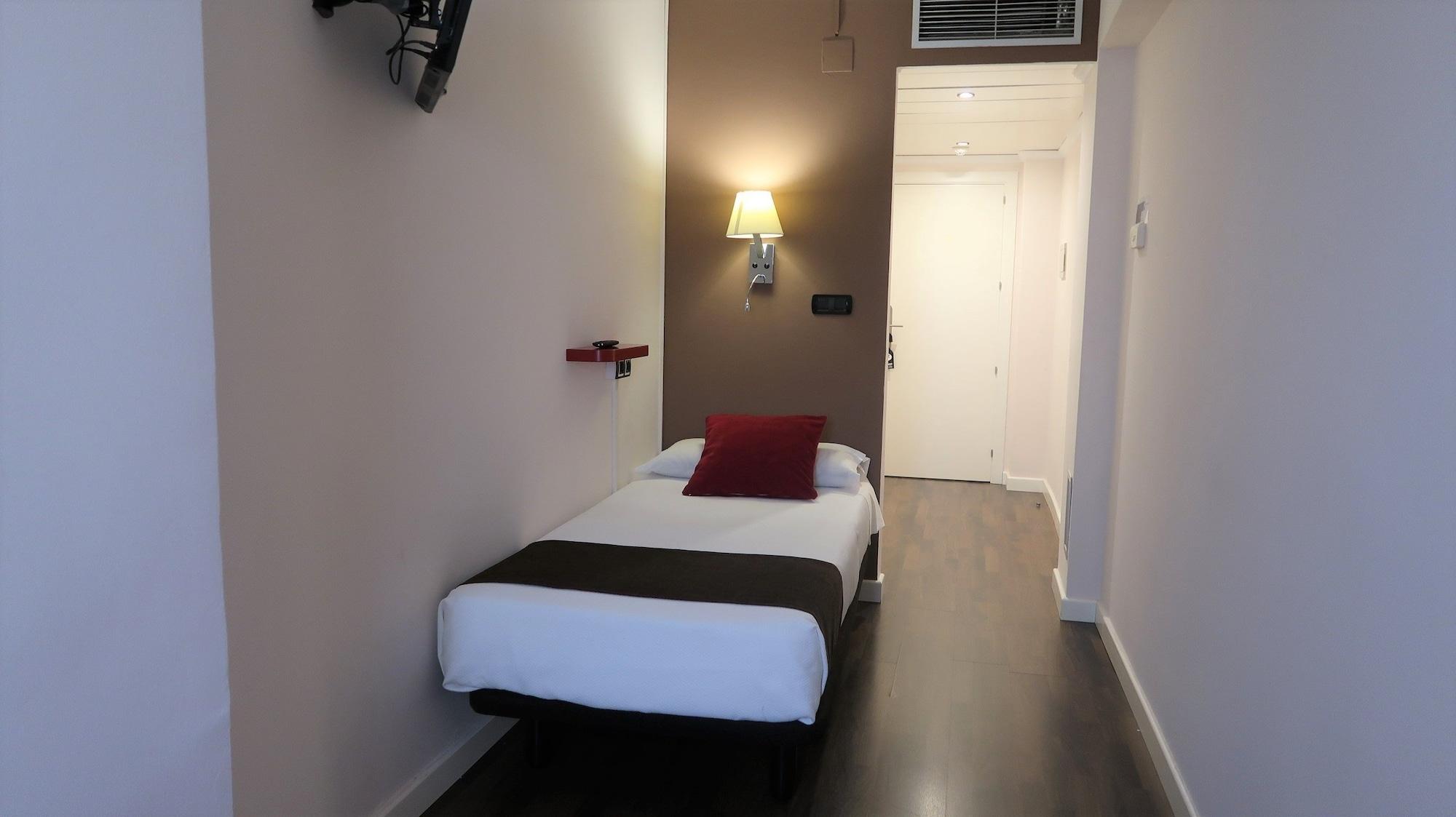 Hotel Teruel Plaza Екстериор снимка