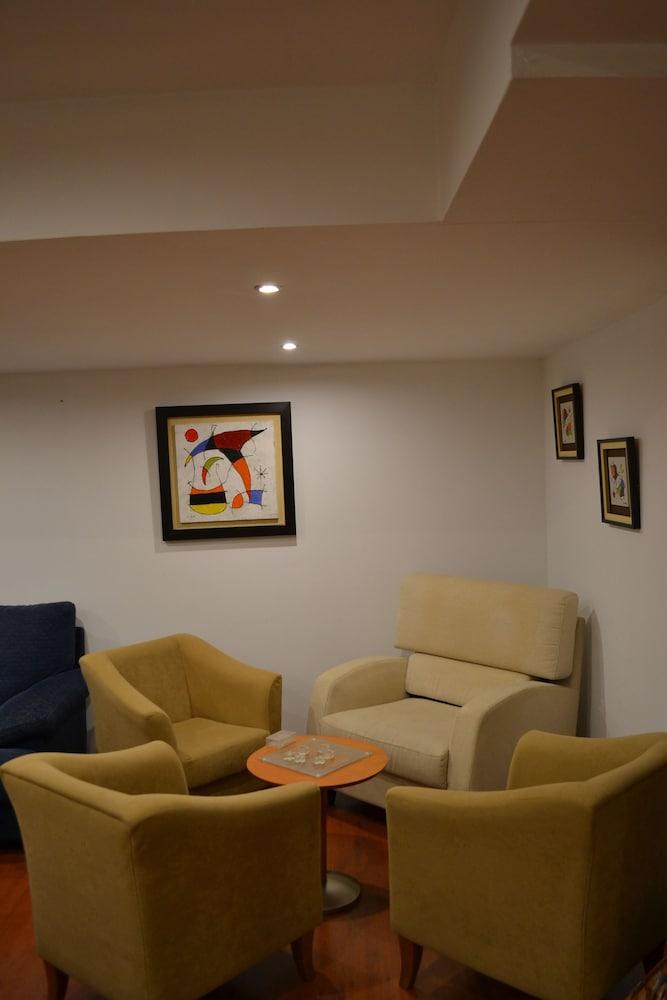 Hotel Teruel Plaza Екстериор снимка