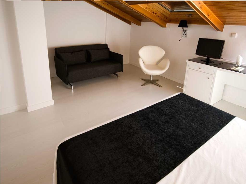 Hotel Teruel Plaza Екстериор снимка