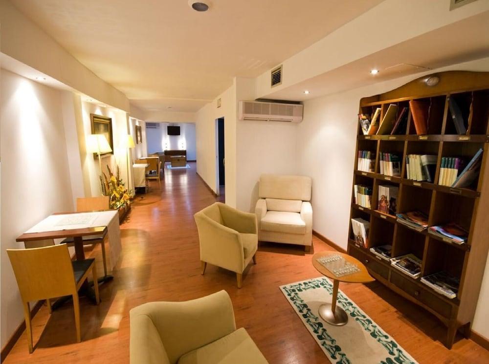 Hotel Teruel Plaza Екстериор снимка