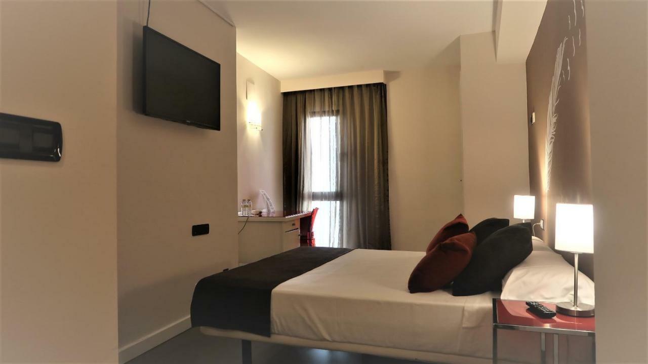 Hotel Teruel Plaza Екстериор снимка